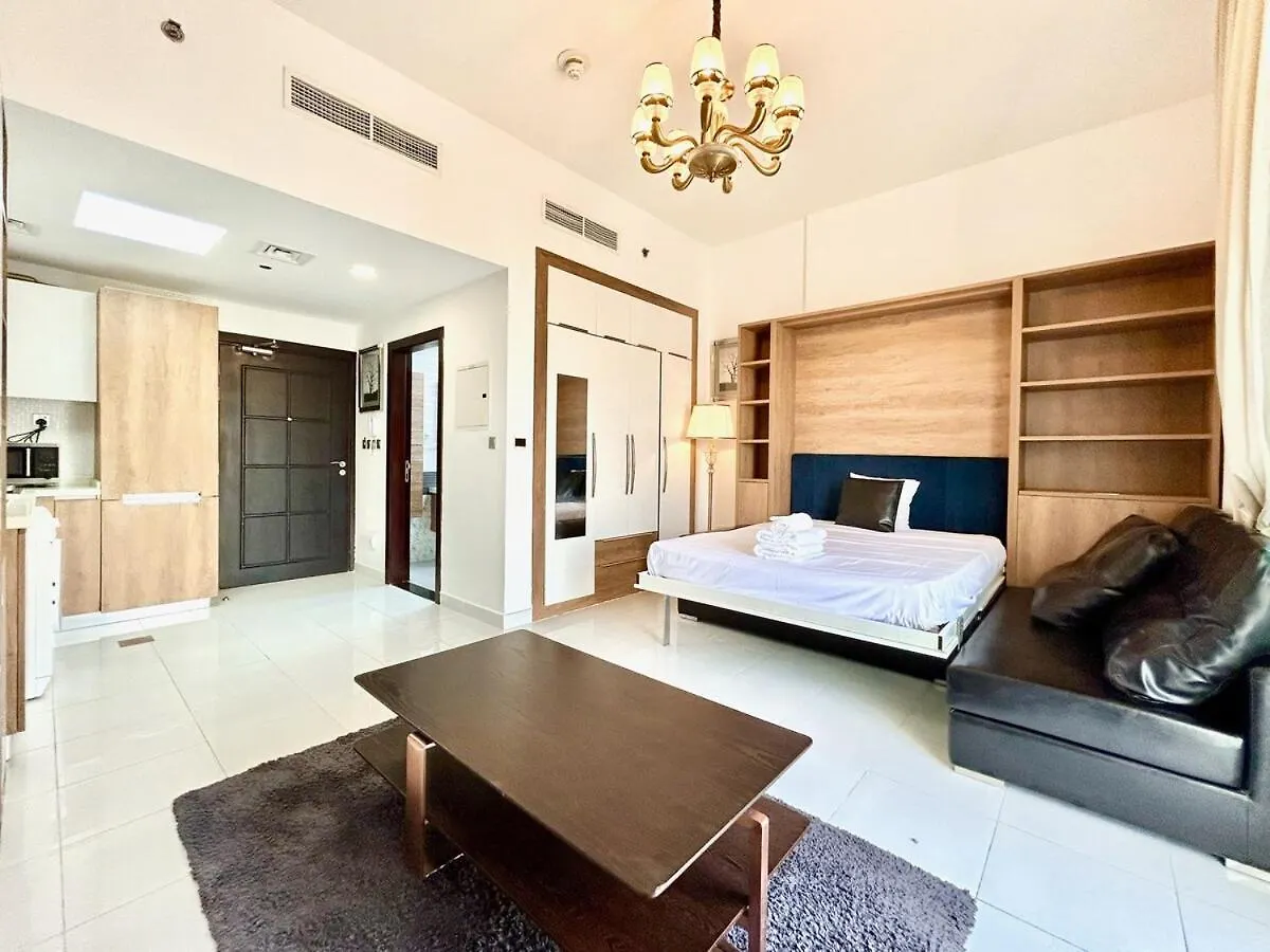 דובאי Homes2Retreat - Glamz Haven Stylish Studio With Balcony 0*,  איחוד האמירויות הערביות