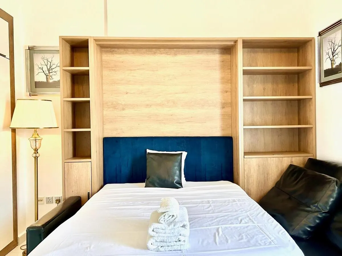 Apartment Homes2Retreat - Glamz Haven Stylish Studio With Balcony Dubai United Arab Emirates